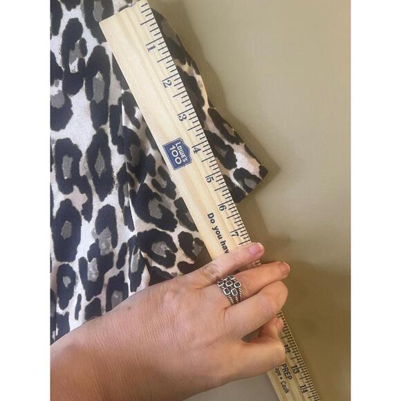 Kate Spade New York Leopard Print Short Sleeve Crew Neck Back Zipper Dress 2 - Picture 11 of 12